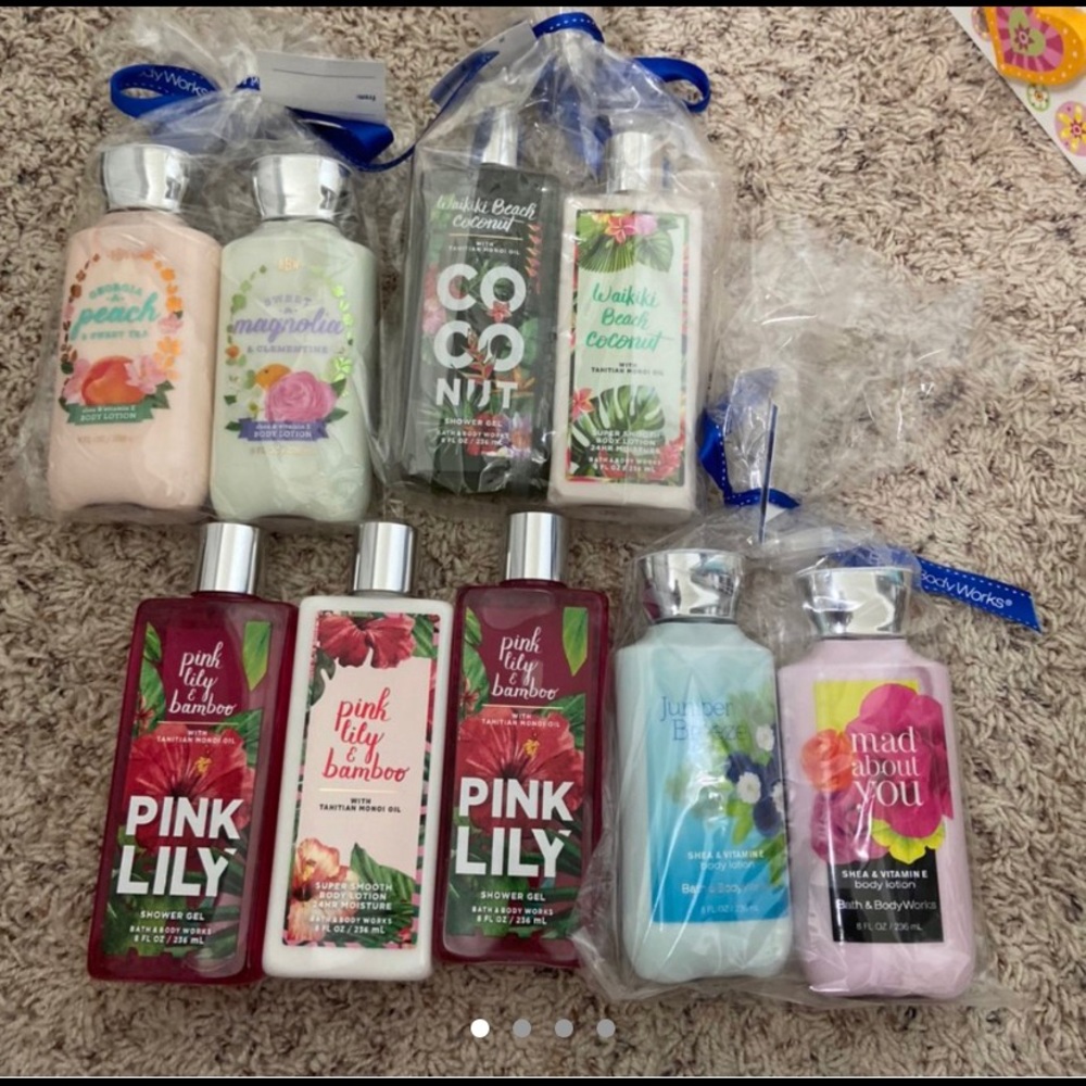 Bath and body works lotion and shower gels